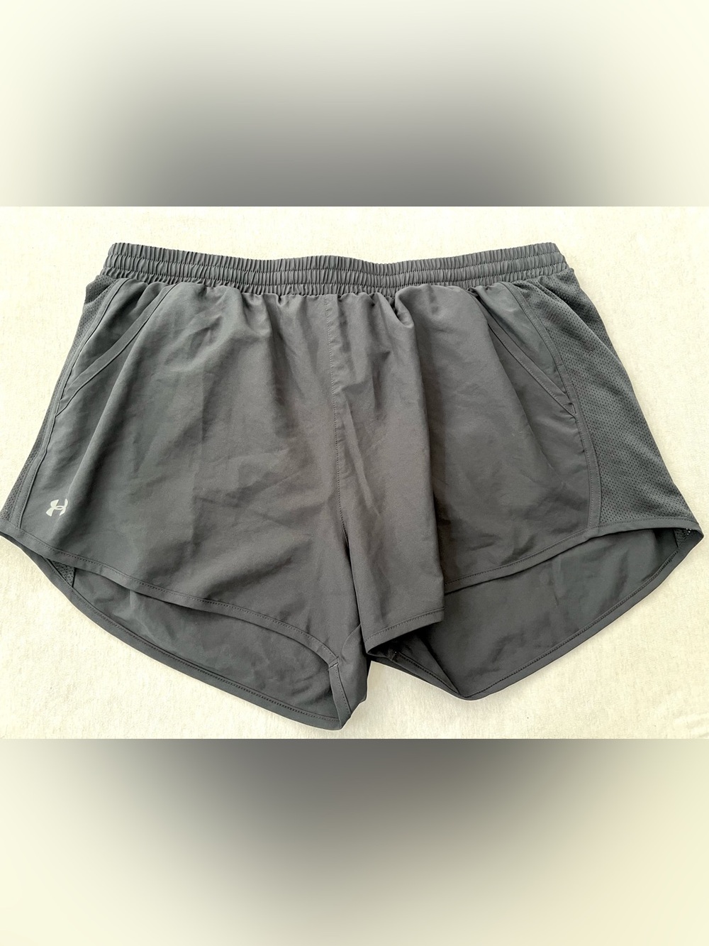 Under Armour Women’s Athletic Performance Lined Drawstring Running Shorts